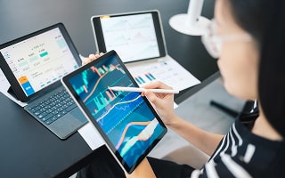 Which Key Economic, Social, and Regulatory Factors Are Driving Current Trends in Ohio's Local Property Markets?